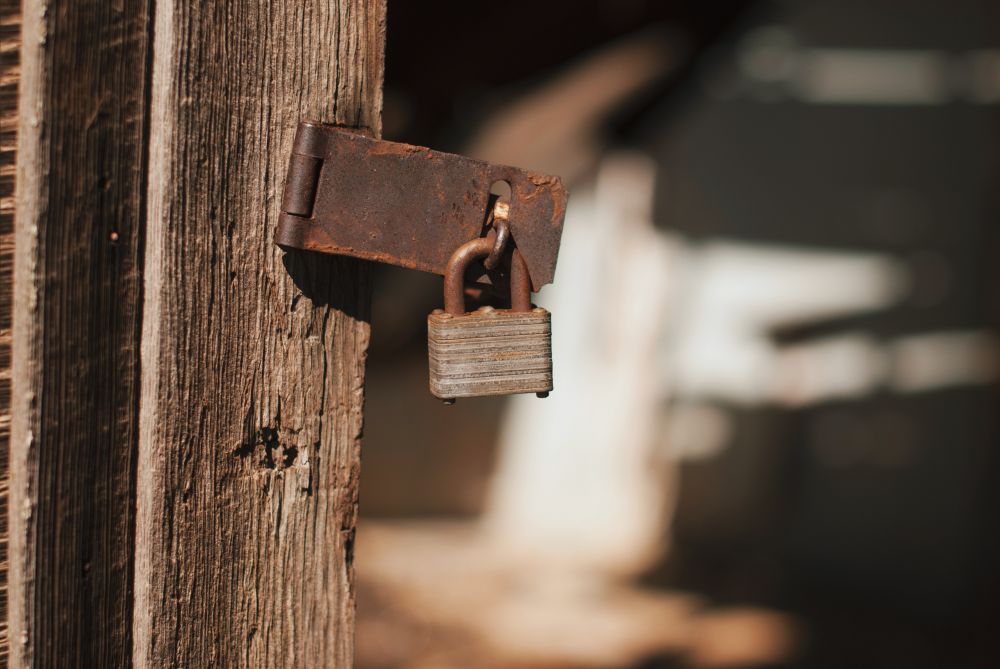 Når sikkerhed tæller: Valget af en kvalificeret låsesmed