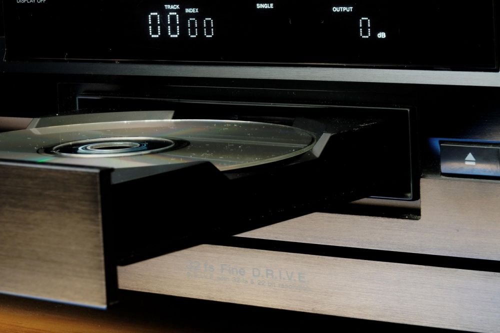 En CD holder stadig: afspil din musik på andre måder